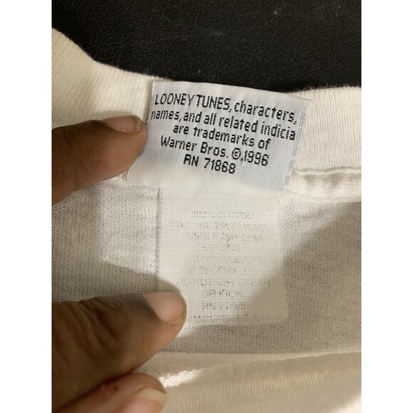 Vintage Tweety Bird Warner Bros. Big Print T-Shirt 90s Size XL - Picture 4 of 9
